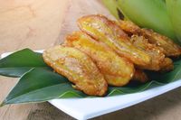 Yuk, Bikin Sendiri Pisang Goreng Wijen Saus Cokelat dengan 4 Langkah Ini