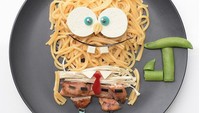 Yummy! Mie berbentuk Spongebob ini terbuat dari mie hokken, dengan ayam saus madu, jamur enoki, tofu, dan kacang edamame yang sehat dan gurih. Foto: Instagram/ @jacobs_food_diaries