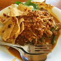 Sedang di Malang? Jangan Lewatkan Jajan 5 Nasi Pecel Enak Ini