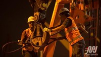 Tim bahkan menyiapkan mock-up (tiruan dengan dimensi sesungguhnya) kereta MRT Jakarta yang diletakkan di atas truk kontainer.Foto: Dok.MRT