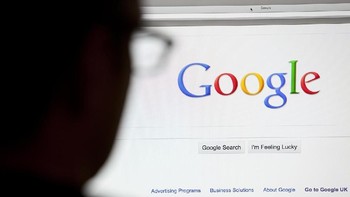 3. Googling: Mencari informasi melalui mesin cari seperti Google mampu meraih persentase 74,84% dari 143,26 juta pengguna internet Indonesia. Foto: internet