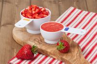 Masker Strawberry Ini Bisa Bantu Atasi Jerawat hingga Cegah Kulit Kering
