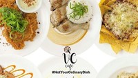 Untuk makanan, kafe ini menyediakan beragam hidangan westren dan China. Kafe ini menyediakan hidangan pembuka, hidangan utama, dan dessert. Foto: Venture Capital Cafe