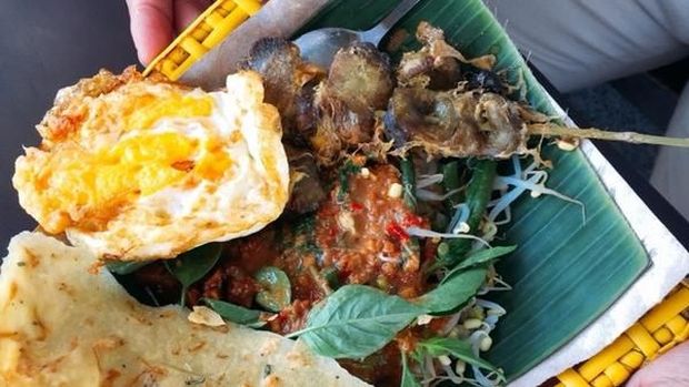 Nasi pecel di Malang