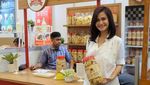 Serunya Momen Ersa Mayori dan Keluarga Bersama Makanan!