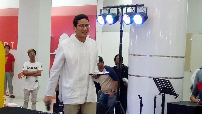 Sandi Usul Kepala Daerah Ikut Stand-Up agar Terbiasa dengan Kritikan