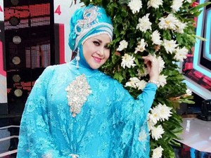 Ratu Dangdut Elvy Sukaesih akan Diperiksa soal Kasus Narkoba Dhawiya