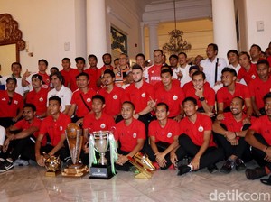 Anies Ingin Wujudkan Stadion Baru untuk Persija