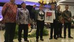 Momen Prabowo, Mega, hingga Tommy Pamerkan Nomor Urut Pemilu 2019