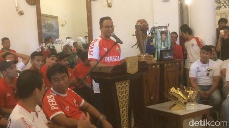 Di Hadapan Jakmania, Anies: Insyaallah Stadion Kita Terealisasi Di Hadapan Jakmania, Anies: Insyaallah Stadion Kita Terealisasi