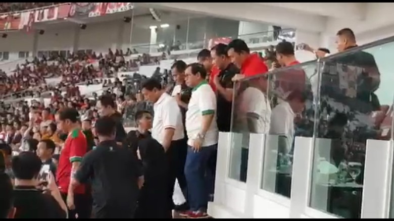 Istana: Tak Ada Arahan dari Jokowi untuk Cegah Anies ke Podium Istana: Tak Ada Arahan dari Jokowi untuk Cegah Anies ke Podium