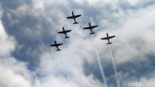 The Jupiters Aerobatic Team