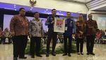 Momen Prabowo, Mega, hingga Tommy Pamerkan Nomor Urut Pemilu 2019