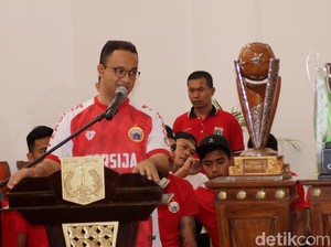 Gubernur Anies Tonton Persija vs Tampines Rovers