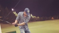Ia juga kerap memperlihatkan foto mencoba olahraga golf. (Foto: instagram/MarkoSimic_77)