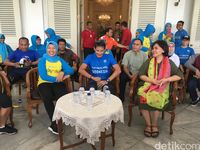 Beri Donasi ke 3 Yayasan, Sandi Ingin Kepedulian Warga Meningkat