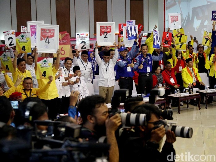 Foto: AHY-Prananda, Utusan SBY dan Mega yang Segera Dialog