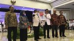 Momen Prabowo, Mega, hingga Tommy Pamerkan Nomor Urut Pemilu 2019