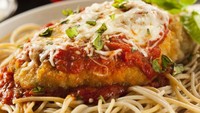 Melania Trump ternyata suka chicken Parmigianino! Hidangan favorit saya adalah chicken  Parmigianino di Jean Georges, ujar Melania pada New York Times (04/30). Foto: Istimewa