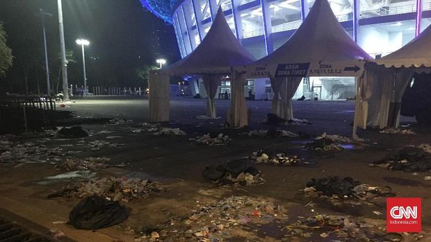 Kemenpora Kecam Jakmania Bobol Pintu GBK