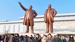 Momen Peringatan Kelahiran Mendiang Ayah Kim Jong Un