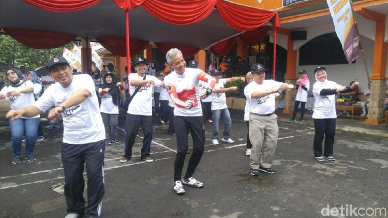 LSKP-LSI: Pemilih PAN-PKB Solid, Gerindra-PKS Terpecah LSKP-LSI: Pemilih PAN-PKB Solid, Gerindra-PKS Terpecah