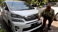 Bos First Travel memiliki sejumlah mobil mewah. Grandyos Zafna/detikcom.