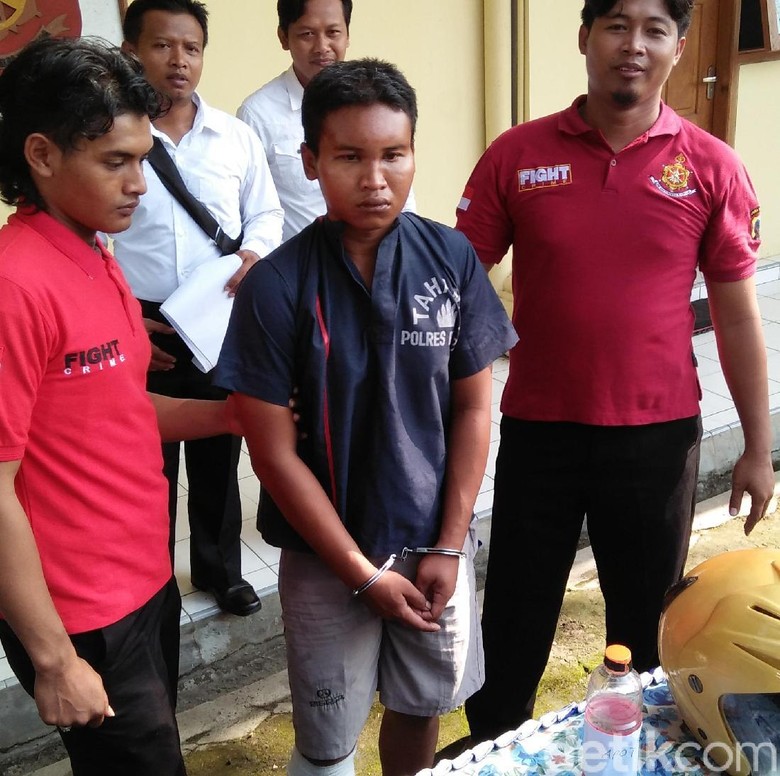 Polisi Tangkap Pelaku Pembunuh Wanita Muda di Pinggir Hutan Blora Polisi Tangkap Pelaku Pembunuh Wanita Muda di Pinggir Hutan Blora