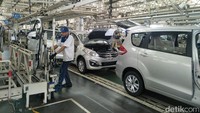 Pabrik sudah bersertifikasi ISO 14001 yang menandakan pengolaan limbahnya sudah standar global dan ramah lingkungan. Ada juga lab emisi untuk menguji gas buang kendaraan yang telah dirakit sebelum dikirim ke jaringan dilernya di 25 negara tujuan seperti Asia, Oceania, Amerika Selatan, dan Karibia. Foto: Ruly Kurniawan