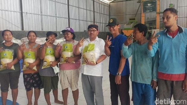 Sudirman Said Kunjungi Gudang Pengiriman Beras di Blora