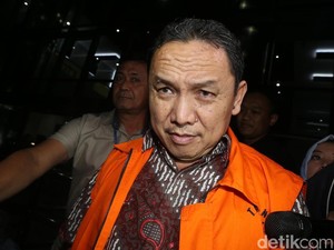 Bupati Halmahera Timur Nonaktif Dituntut 5 Tahun Bui