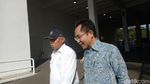 Ekspresi Menteri Basuki Saat Lihat Kerusakan GBK