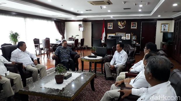 Temui Ketua MPR, Kepala BPH Migas Bahas Kondisi Migas RI