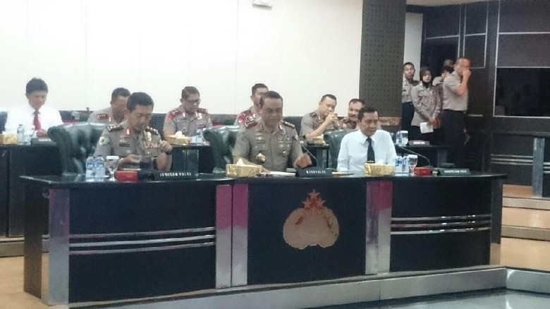 Pimpin Video Conference dengan Kapolda, Wakapolri Bahas Pengamanan Ulama Pimpin Video Conference dengan Kapolda, Wakapolri Bahas Pengamanan Ulama