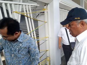 Menteri PUPR Sedih Lihat Kerusakan GBK