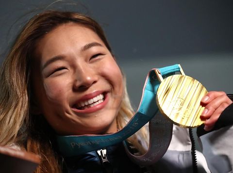 Raih Medali Emas, Atlet Ini Enggan Menangis karena Tak Mau Rusak Eyeliner