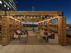 Menjelajahi Kantor Adobe yang Keren dan Bikin Iri