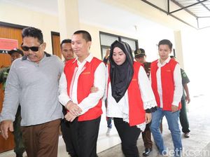 Tak Ada Pengacara, Bagaimana Eksepsi Bos First Travel?