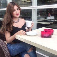 Dengan kecantikannya, tak heran banyak perusahaan yang tertarik untuk mengajak Tanaya Alyssia berkolaborasi. (Foto: Instagram)