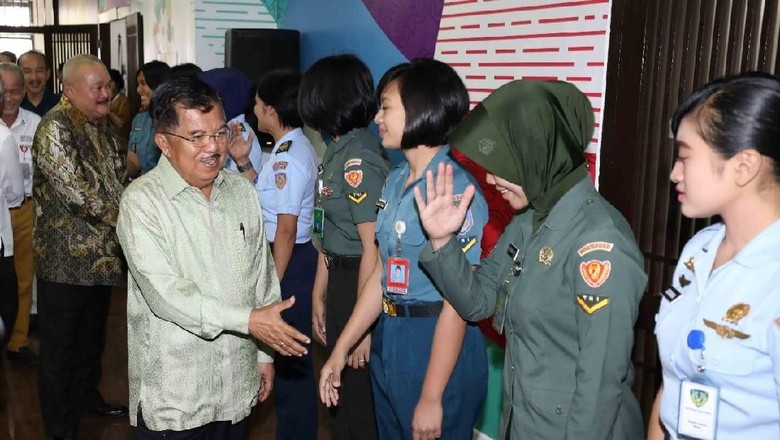 JK Pimpin Rapat Koordinasi Asian Games 2018 JK Pimpin Rapat Koordinasi Asian Games 2018