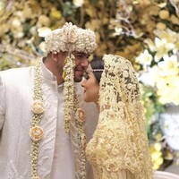 Dari pernikahannya, Tasya dan Ahmad telah dikaruniai 2 orang anak, 1 laki-laki dan 1 perempuan. Sidang perdana perceraian Tasya dan Ahmad akan digelar pada 24 September mendatang. Foto: Instagram