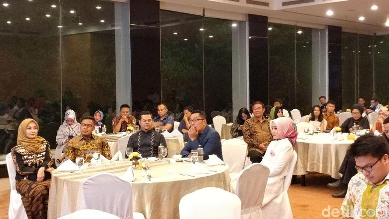 Kumpulkan Donatur, Ridwan Kamil Gelar Gala Dinner Kumpulkan Donatur, Ridwan Kamil Gelar Gala Dinner