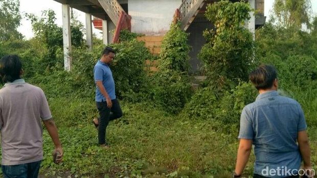 Tim Satgas 86 saat melakukan pencarian di kawasan Kenten Laut, Kabupaten Banyuasin.