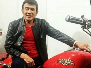 Rhoma Irama Disawer Harley Davidson, Roro Fitria Jual Mobil Usai Ditahan
