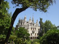 Mengintip Sumur Rahasia di Portugal