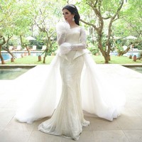 Banyak netizen yang ikut terkejut mendengar gugatan cerai yang diajukan Tasya kepada suaminya, pasalnya selama ini rumah tangga keduanya tergolong adem ayem dan hampir tak pernah diterpa gosip miring. Foto: Instagram