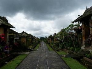 Desa di Bali yang Benci Poligami