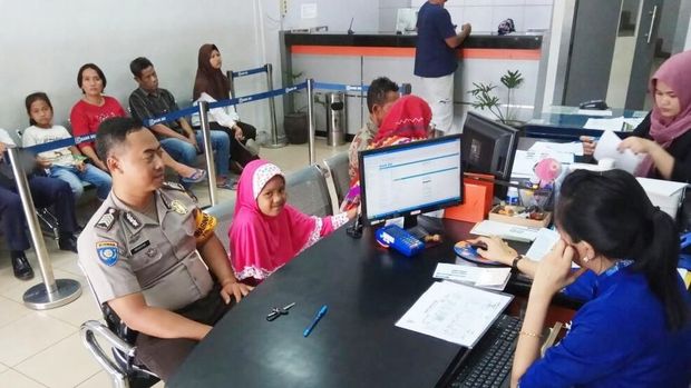 Dibantu Polisi, Rahma 'Bocah Tangguh' Kini Punya Rekening Sendiri