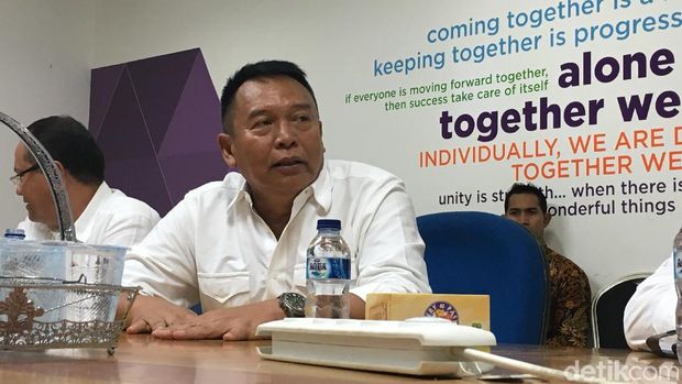 TB Hasanuddin berkunjung ke Kantor Detikcom Biro Jabar