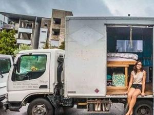 Gadis Brisbane Ini Pilih Truk Sebagai Rumah